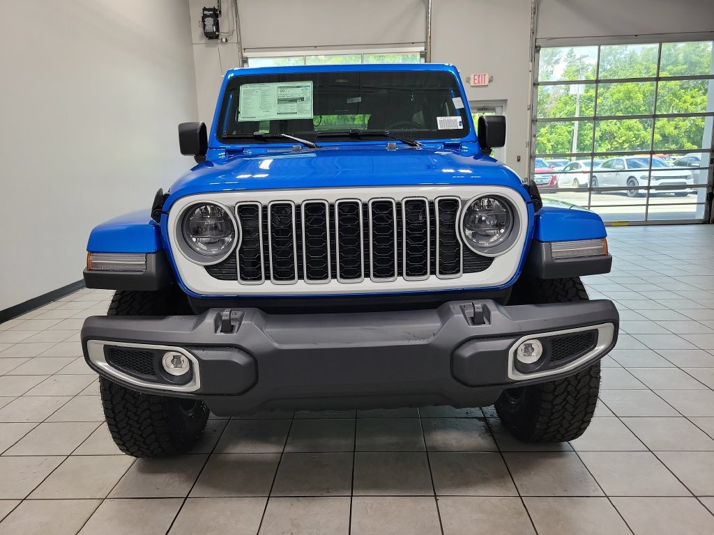 New 2026 Jeep Wrangler Unlimited Sahara w/ Whitecap Package AWD/4WD image 2