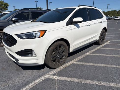 Used 2023 Ford Edge ST-Line AWD/4WD image 2