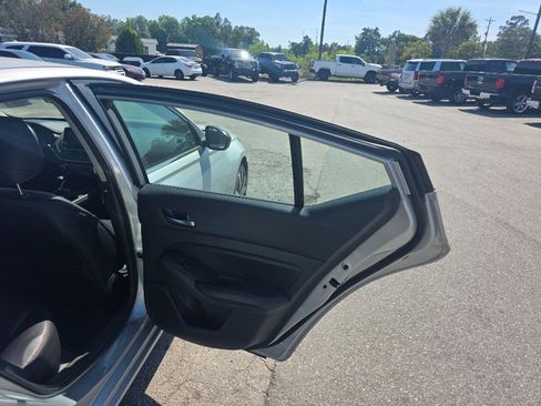 Used 2021 Nissan Altima 2.5 SR image 12