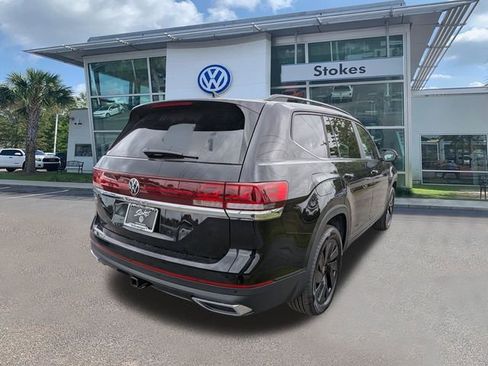 New 2026 Volkswagen Atlas SE FWD image 4