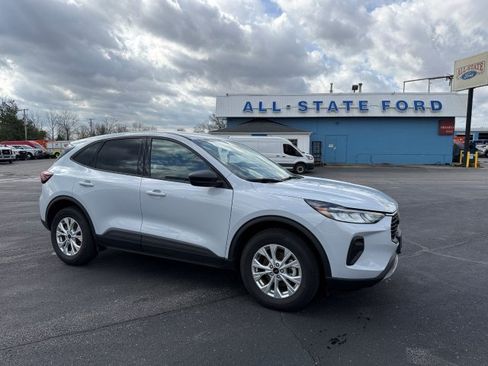 Used 2025 Ford Escape Active AWD/4WD image 1