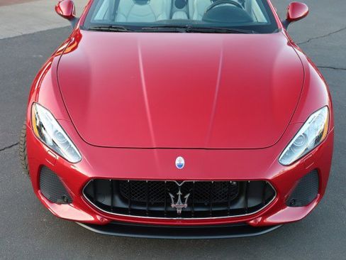 Used 2019 Maserati GranTurismo Sport image 9
