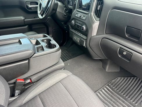 Used 2024 Chevrolet Silverado 1500 Custom RWD image 18