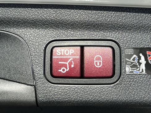 New 2026 Mercedes-Benz GLE 53 AMG 4MATIC image 25