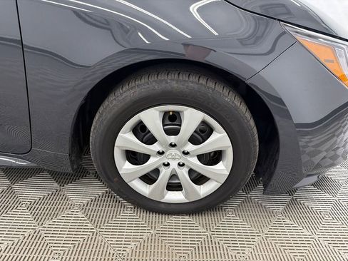 Used 2025 Toyota Corolla LE FWD image 13