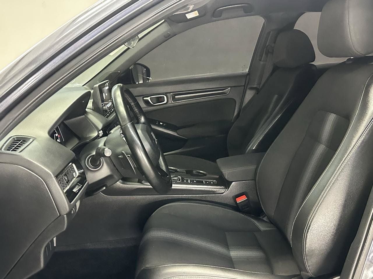 Used 2025 Honda Civic Sport image 17