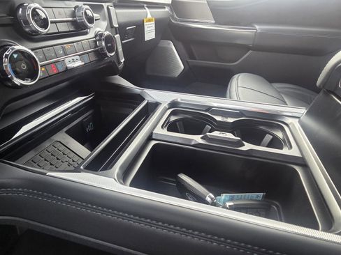 New 2026 Ford F250 Platinum image 21