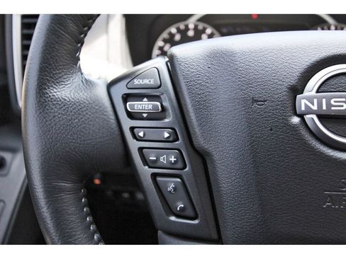 Used 2024 Nissan Frontier SV w/ SV Convenience Package AWD/4WD image 15