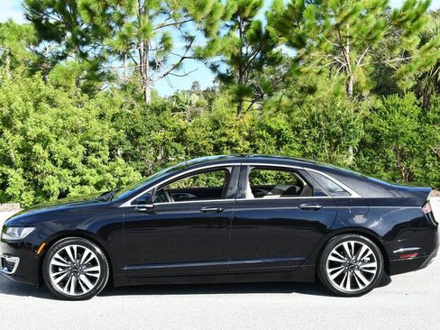 Used 2020 Lincoln MKZ Reserve image 24