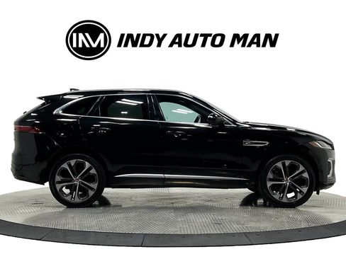 Used 2021 Jaguar F-PACE R-Dynamic S image 3