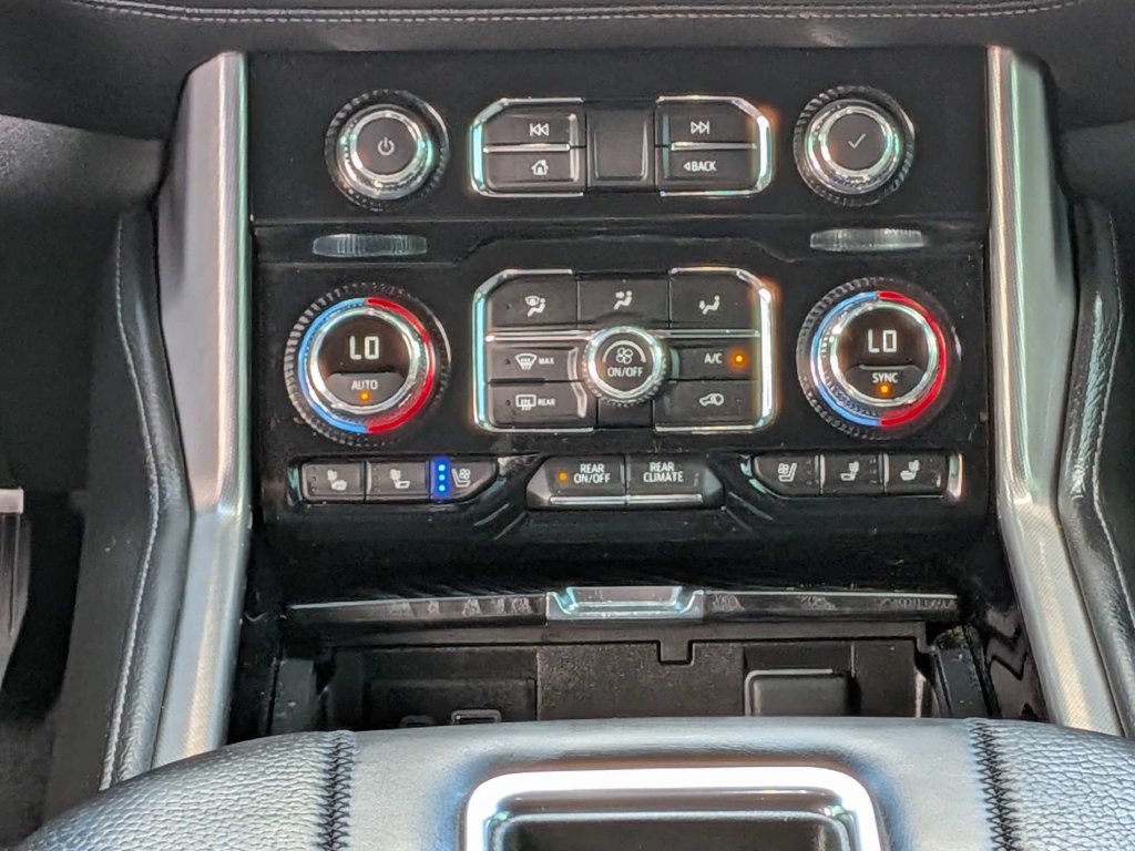 Used 2024 GMC Yukon Denali AWD/4WD image 20