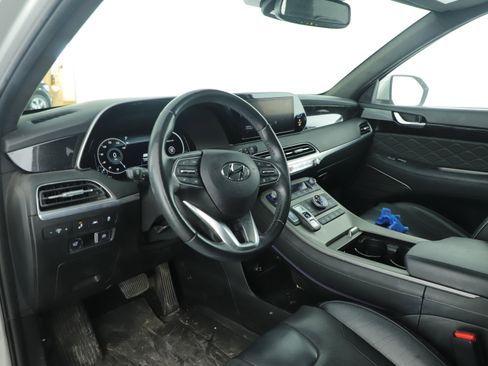 Used 2022 Hyundai Palisade Calligraphy w/ Winter Package image 8