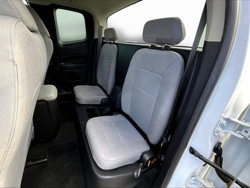 Used 2016 Chevrolet Colorado W/T w/ WT Convenience Package image 24