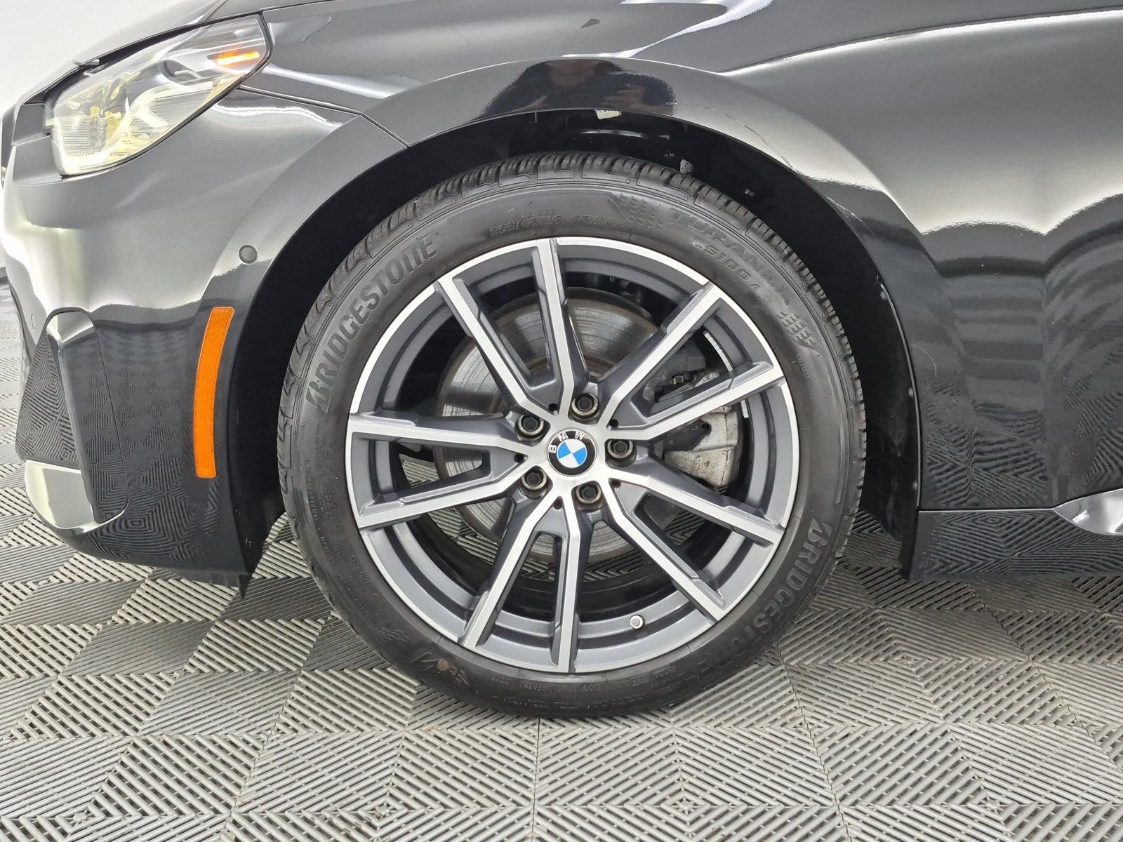 Used 2025 BMW 230i xDrive Coupe w/ Premium Package AWD/4WD image 28