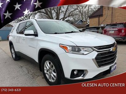 Used 2020 Chevrolet Traverse LT