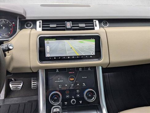 Used 2019 Land Rover Range Rover Sport SE AWD/4WD image 13