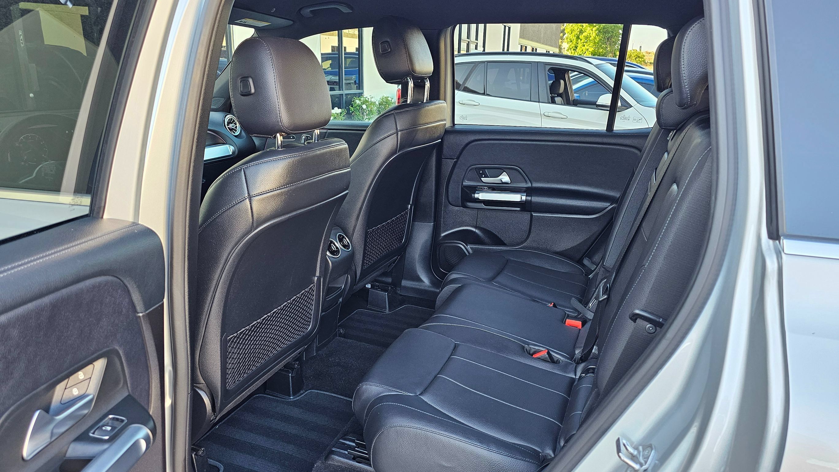Used 2020 Mercedes-Benz GLB 250 image 19