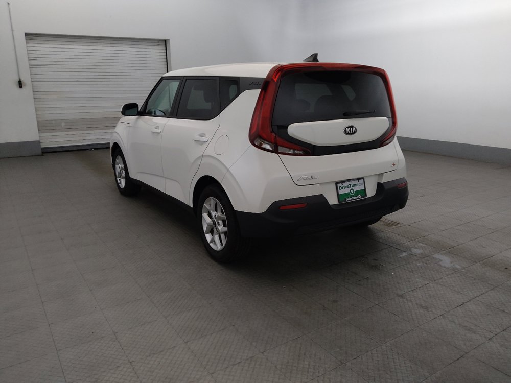 Used 2020 Kia Soul S FWD image 5