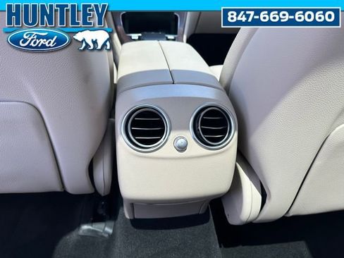 Used 2022 Mercedes-Benz GLC 300 4MATIC w/ Premium Package Lite image 15