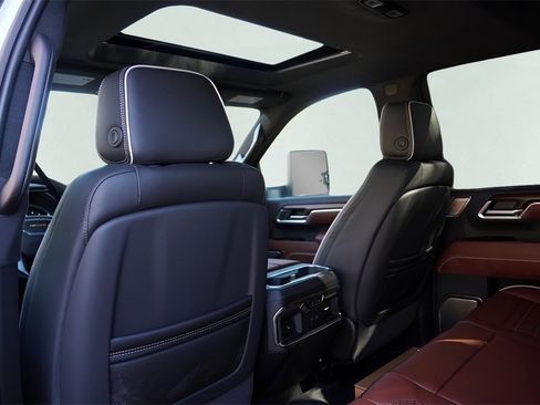 New 2026 GMC Sierra 2500 Denali Ultimate w/ Max Trailering Package image 34