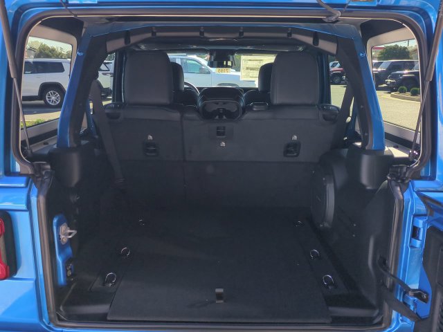 New 2027 Jeep Wrangler Unlimited Sahara AWD/4WD image 13