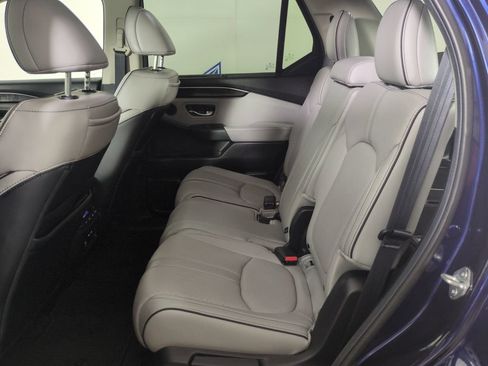 Certified 2025 Honda Pilot Elite image 29