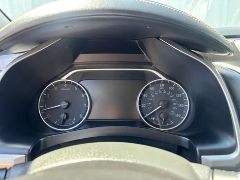 Used 2023 Nissan Murano SV AWD/4WD image 23