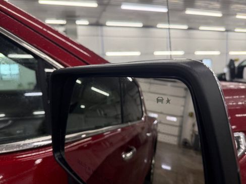 New 2026 GMC Sierra 1500 SLT w/ SLT Premium Plus Package image 31