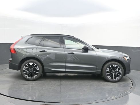 New 2026 Volvo XC60 B5 Plus w/ Climate Package image 8