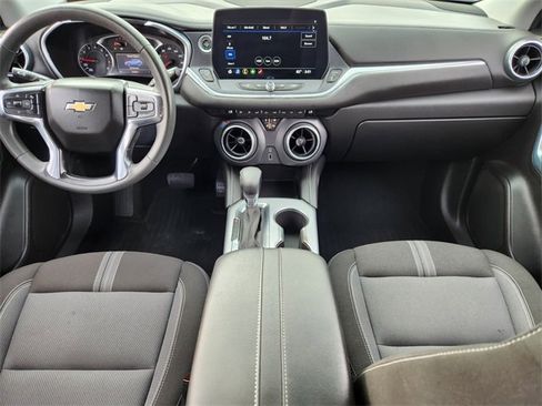Used 2023 Chevrolet Blazer LT w/ Driver Confidence Package image 7