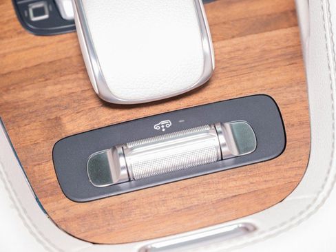 New 2026 Mercedes-Benz GLS 450 4MATIC image 23