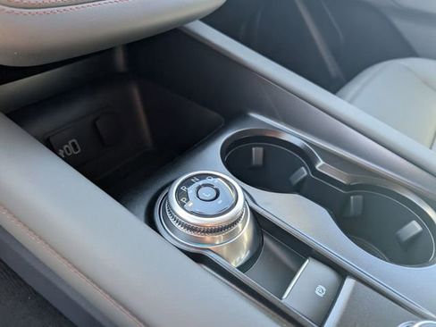 New 2026 Ford Explorer Active image 23