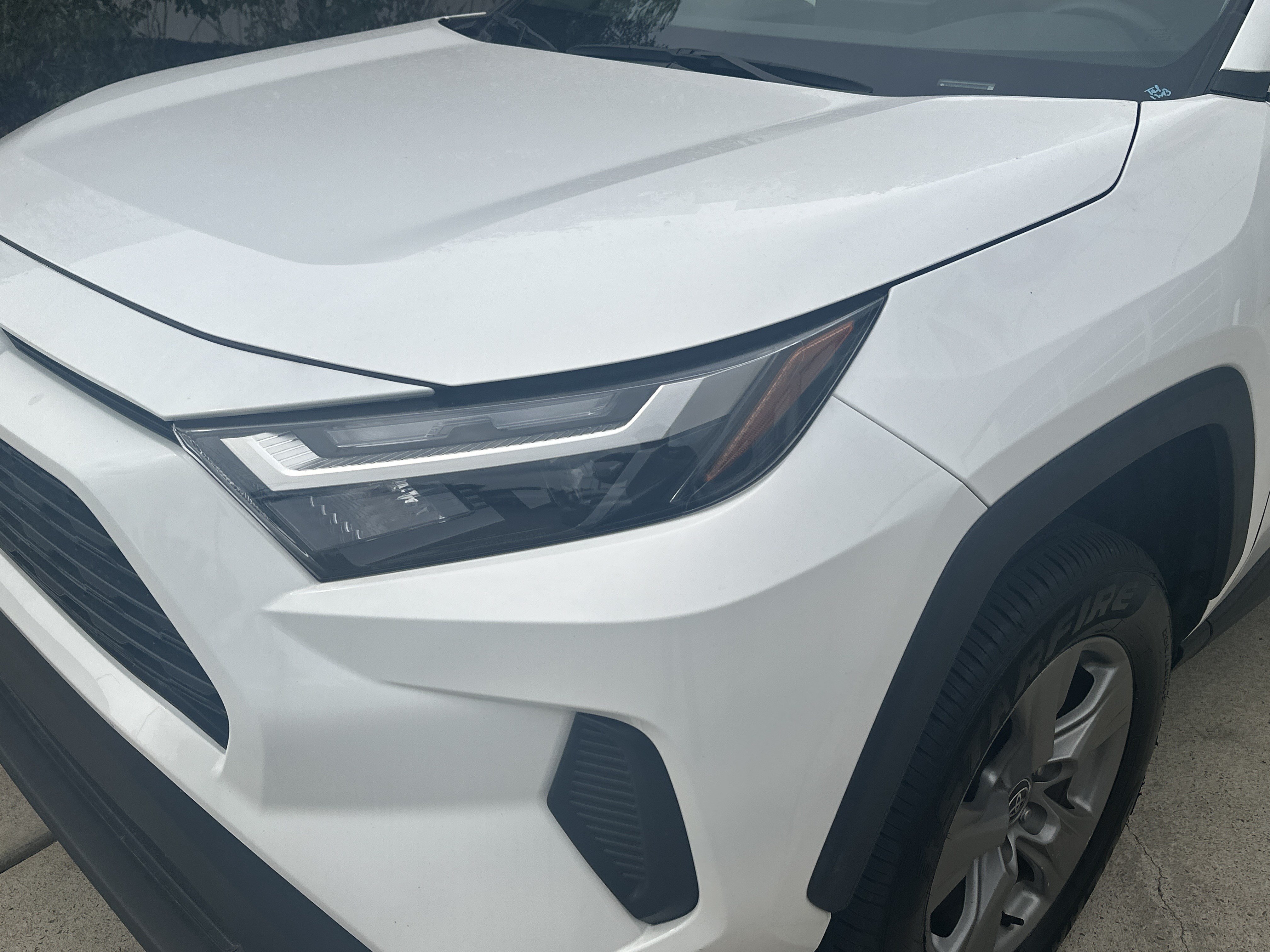 Used 2025 Toyota RAV4 XLE AWD/4WD image 11