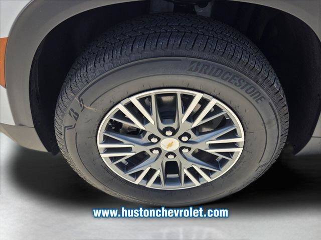 New 2026 Chevrolet Traverse LT FWD image 9