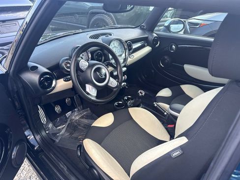 Used 2010 MINI Cooper John Cooper Works FWD image 3