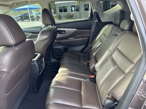 Used 2018 Nissan Murano Platinum image 17