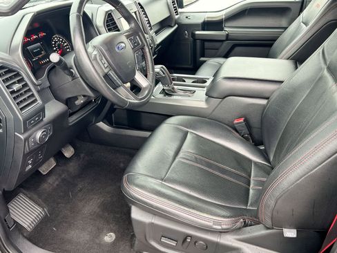 Used 2019 Ford F150 XLT w/ Equipment Group 302A Luxury AWD/4WD image 10