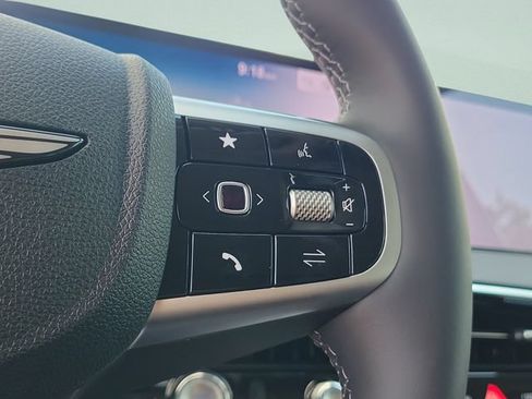 New 2026 Genesis GV70 2.5T AWD/4WD image 20