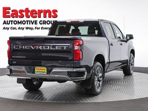 Used 2023 Chevrolet Silverado 1500 LT AWD/4WD image 5