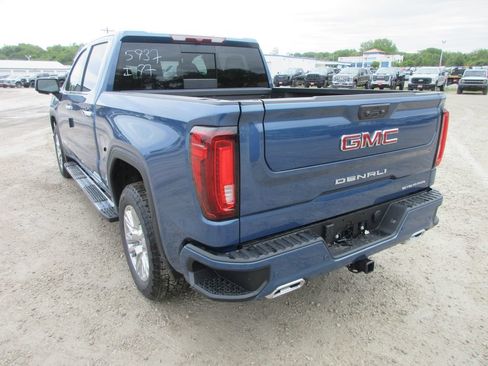 New 2026 GMC Sierra 1500 Denali AWD/4WD image 7