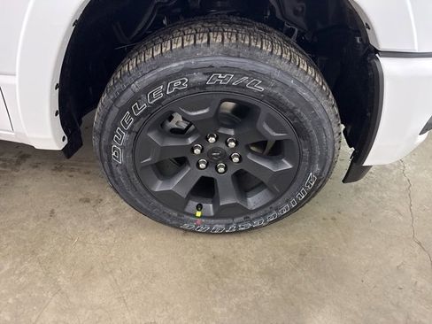 New 2026 RAM 1500 Big Horn image 27