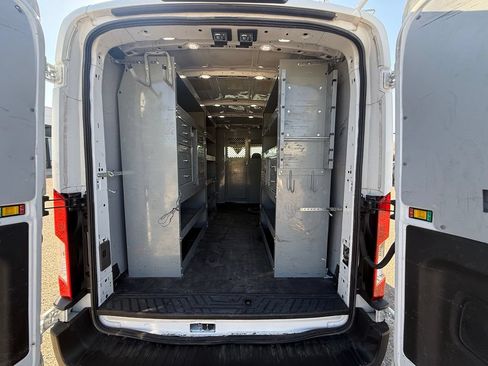 Used 2020 Ford Transit 250 Medium Roof AWD image 17