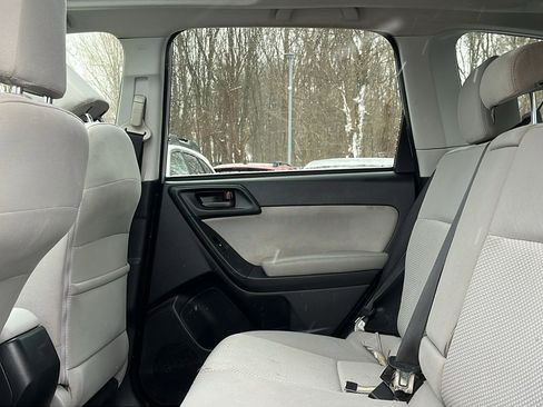 Used 2016 Subaru Forester 2.5i Premium image 22