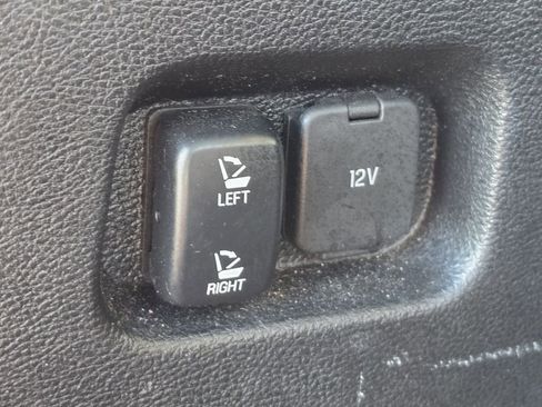 Used 2020 Ford Edge Titanium w/ Equipment Group 301A image 30