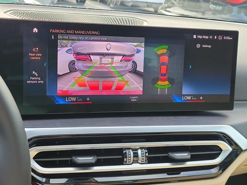 Certified 2024 BMW 330i Sedan w/ Convenience Package RWD image 23
