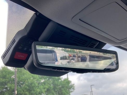 Used 2025 Toyota Grand Highlander AWD image 26