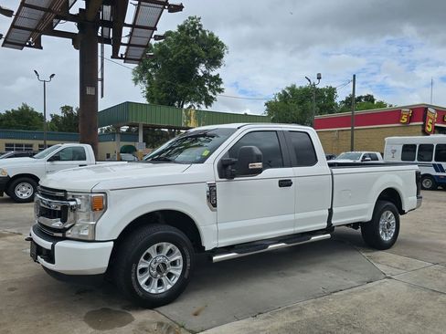 Used 2020 Ford F350 XL w/ STX Appearance Package image 3