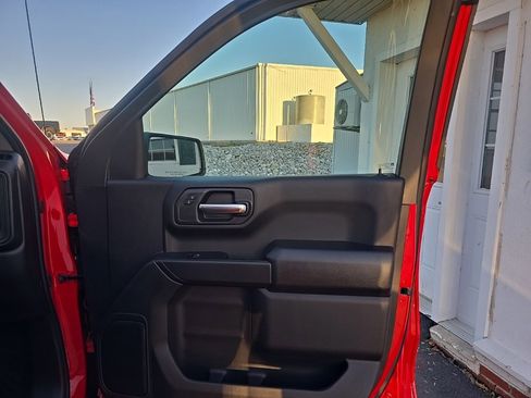 New 2026 Chevrolet Silverado 1500 Custom w/ Rally Edition image 24