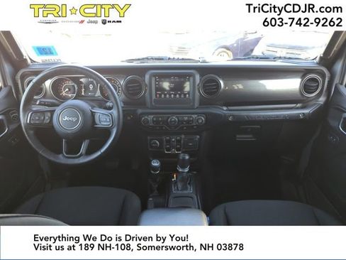 Used 2019 Jeep Wrangler Unlimited Sport image 19
