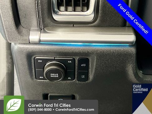 Certified 2025 Ford Expedition Max Platinum image 20